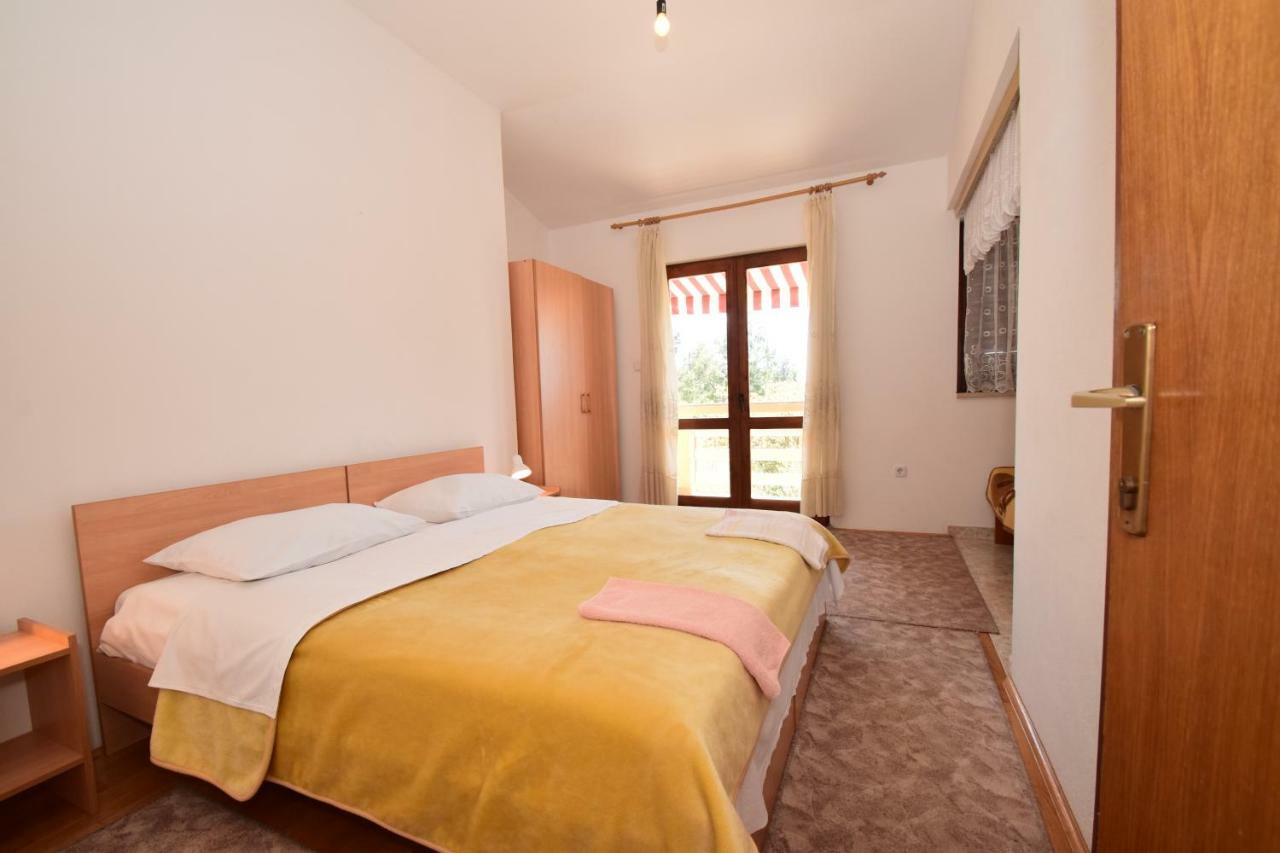 Apartments Ivan Starigrad Paklenica Εξωτερικό φωτογραφία