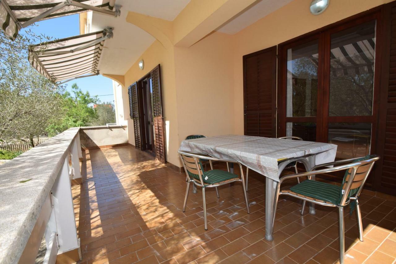 Apartments Ivan Starigrad Paklenica Εξωτερικό φωτογραφία
