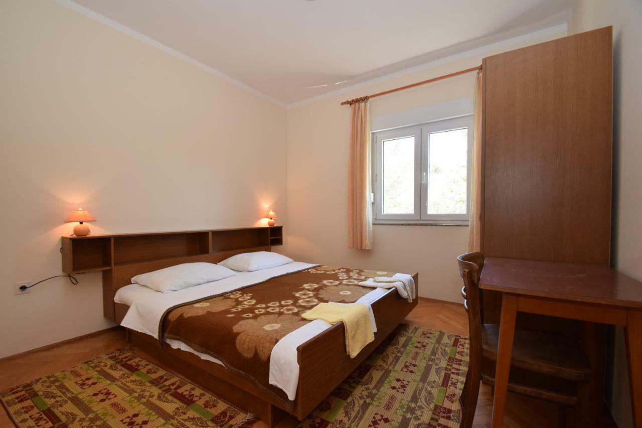 Apartments Ivan Starigrad Paklenica Εξωτερικό φωτογραφία
