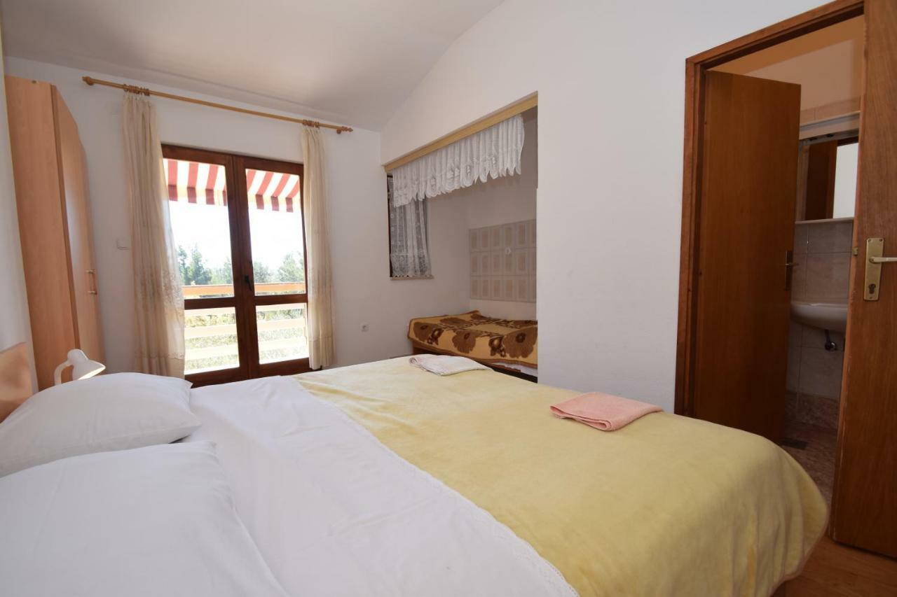 Apartments Ivan Starigrad Paklenica Εξωτερικό φωτογραφία